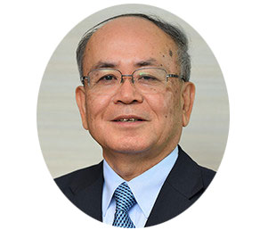 理事長 八牧 暢行 Nobuyuki Yamaki