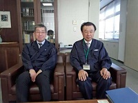 写真1 （左）江藤 宏嗣 署長 （右）石橋 一由 安全衛生課長